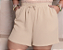 Short Duna Gabriela Bege Plus Size - Imagem 2