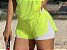 Shorts Fitness curto Feminino ROMA tela sobreposta Amarelo Neon/Branco - Imagem 1