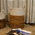CESTO RATTAN BALI REDONDO BRANCO E NATURAL MIDDLE PEQUENO D33CM X A41CM - Imagem 4