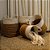 CESTO RATTAN BALI REDONDO BRANCO E NATURAL MIDDLE GRANDE D40CM X A50CM - Imagem 3