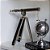 TELESCÓPIO TRIPÉ DE METAL COM DETALHES EM MADEIRA D36CM X A44CM - Imagem 4
