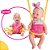 Boneca Vinil Passeando Bebê Com Bolsa Canguru Brinquedos - Imagem 5
