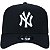 Boné New Era 940 Trucker Snapback New York Yankees Preto - Imagem 1