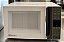 Micro-ondas 23L Branco Efficient ME23B 220V - Electrolux [Usado] - Imagem 1