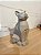 Escultura gato em poliresina cinza geométrico - Imagem 1