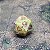 Dado d20 Single - Salva Guarda - Branco e amarelo - Imagem 1