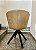 Cadeira Giratória em Courvin - Artesanal (Apartamento Decorado) - Imagem 4