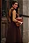 VESTIDO KÁTIA LONGUETE COM ALÇA E LAÇOS  - MARROM - Imagem 2