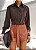 CAMISA CROPPED BARRA PREGAS - CAFÉ - Imagem 2
