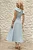 VESTIDO HILDA MIDI DETALHE FLOR - AZUL CLARO - Imagem 4
