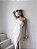 VESTIDO ARIADINE MIDI UM OMBRO COM FENDA - OFF WHITE - Imagem 2