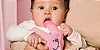 Luva de Cuidado Oral Infantil MAM Rosa - Oral Care Rabbit - 0+ meses - Imagem 2