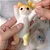 🐱 Squishy Gatinho Antiestresse — Fofo, Relaxante e Colecionável! ENVIO DE COR ALEATÓRIA - Imagem 5