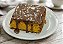 BOLO DE CENOURA COM COBERTURA DE CHOCOLATE (9 unidades - 200g cada) - Imagem 1