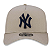 Boné 9FORTY A-Frame MLB New York Yankees Bege - Imagem 4