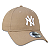 Boné 9TWENTY MLB New York Yankees Aba Curva Kaki - Imagem 2