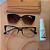 Kit Verão 🌴 – Clipon Rosania rose degrade + Cordão + Limpa lentes – por R$199,00 - Imagem 1
