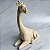 Girafa Sentada Decorativa em Gesso - 33cm - Imagem 2