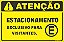 Placa de condomínio estacionamento exclusivo para visitantes. - Imagem 1