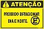Placa de condomínio proibido estacionar dia e noite. - Imagem 1