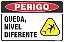 Placa de perigo queda, nível diferente - Imagem 1