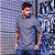 Camiseta masculina cinza de moletinho com capuz - Imagem 2