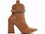 Bota Feminina TORRICELLA Bico Fino Cano Médio Caramelo Detalhes em Strass Caramelo - Imagem 7