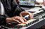 Teclado Controlador Novation Launchkey Mk4 49 Teclas Preto - Imagem 5