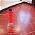 Cera Liquida Polylar Vermelha 750ml Perfumada Floral p/ Pisos - Imagem 3