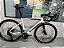 BICICLETA SWIFT ENDURAVOX COMP BRANCO/PRETO 2025 TAM - 54 CM - Imagem 3