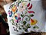 Almofada de tecido de cânhamo com bordado alemão (flores) - Imagem 2