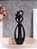 Decoração Criativa de Casa Estilo Nórdico: Escultura de Casal Abraçando - Imagem 4