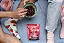 Tru Fru Freeze-Dried Raspberries in White & Dark Chocolate 48g - Imagem 3