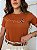 TSHIRT FEMININA ALGODÃO BORDADA CONFIE / TERRA COTA - Imagem 1