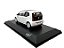 Miniatura Volkswagen Up Branco Metal 1:43 - Imagem 4