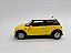 Miniatura Mini Cooper S Amarelo Metal 1:28 - Imagem 5