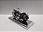 Miniatura Moto Harley Davidson Flstfi Fat Boy 2004 1:18 - Imagem 3