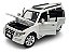 Miniatura Mitsubishi Pajero Full Branco Acende Luz/som 1:32 - Imagem 8