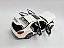 Miniatura Mercedes Benz Classe C 2014 Branco Norev 1:18 - Imagem 6