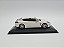 Miniatura Porsche Panamera Diesel Branco Minichamps 1:43 - Imagem 4