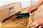 Papel Kraft Colmeia Buzz 38cm x 100m rende 160m - Imagem 2