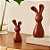 ESCULTURA COELHO EM CERAMICA VERMELHO - MART - Imagem 1