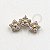 TN676 Topo cluster de flores titanio PVD gold - Imagem 1