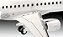 Embraer 190 Lufthansa New Livery - 1/144 - Revell 03883 REEMBALADO - COMPLETO COM TODAS AS PEÇAS - Imagem 5