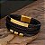 Pulseira masculina com detalhes em aço inoxidável dourado - Imagem 2