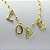 Pulseira de Bolinhas com Pingente escrito LOVE - Banhado em Ouro 18k - Imagem 5