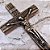 Mini Cruz de Mesa em Metal com Base em Madeira - 10 cm - O Pacote com 3 Peças - Cód.: 8707 - Imagem 4
