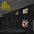 ARCTIC MONKEYS - FAVOURITE WORST NIGHTMARE - CD - Imagem 1