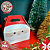 Unidade da mini maleta Noel natal 9 cm x 6 cm x 9 cm com 10 balas recheadas de doce de leite - Imagem 1