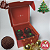 Unidade da caixa de natal luz vermelha com hostamping dourada com 4 brigadeiros 50% cacau gourmet - Imagem 1